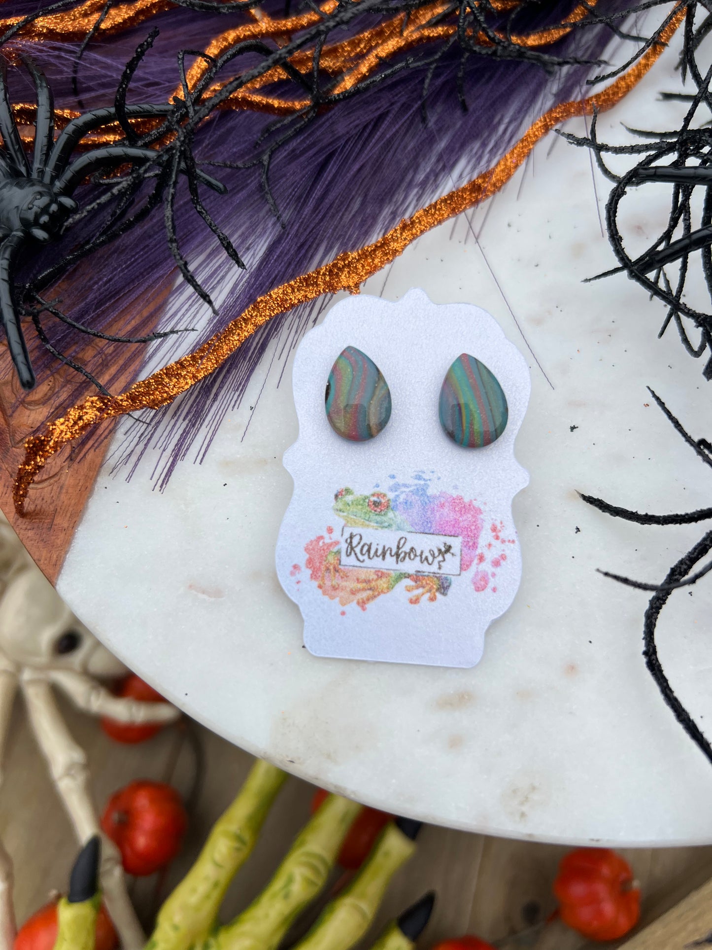 Halloween Vibes, Teardrop Studs